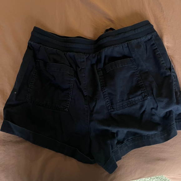 Navy Blue Shorts by Gap - Picture 3 of 3